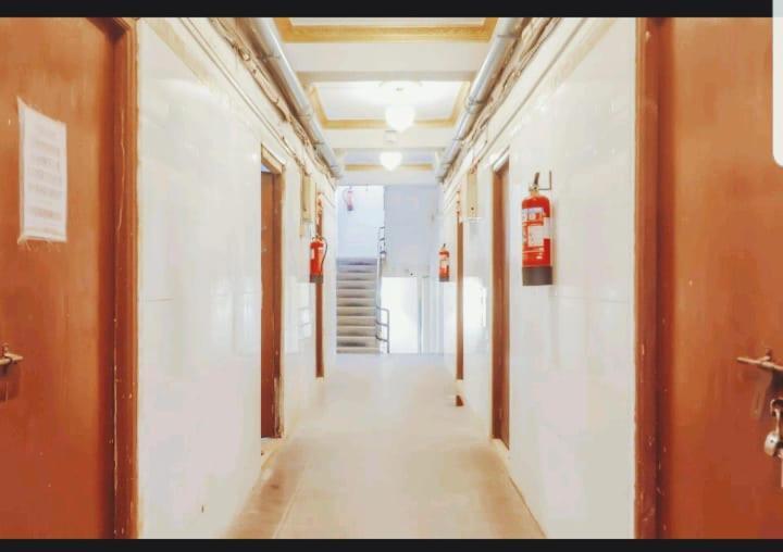 Metro Lodge Haidarábád Kültér fotó
