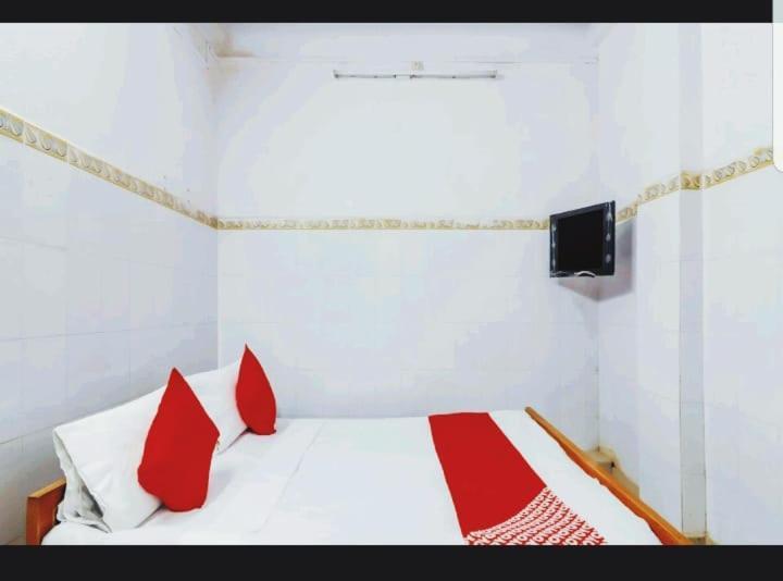 Metro Lodge Haidarábád Kültér fotó